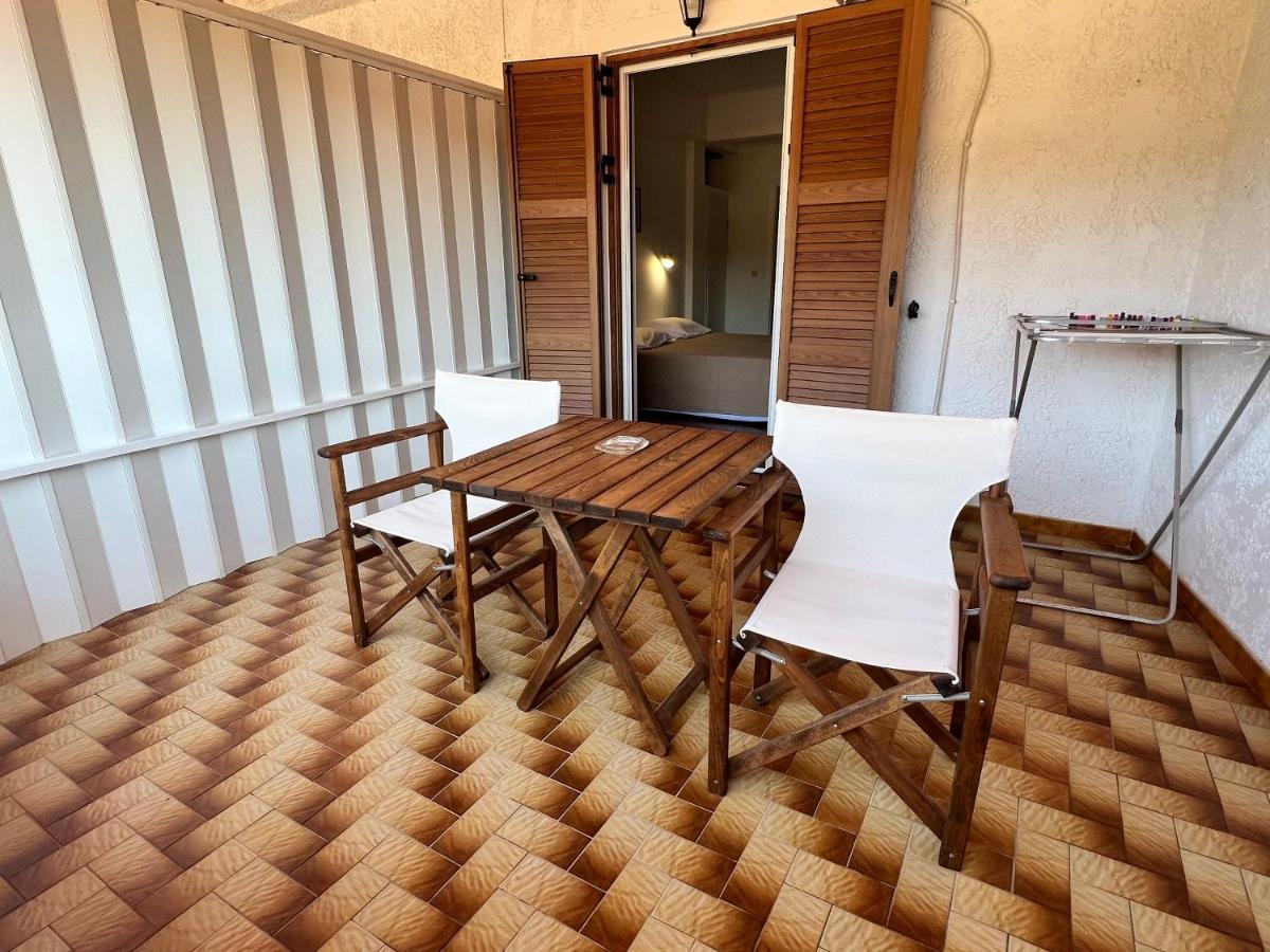 Lákka Vasiliki Apartments מראה חיצוני תמונה