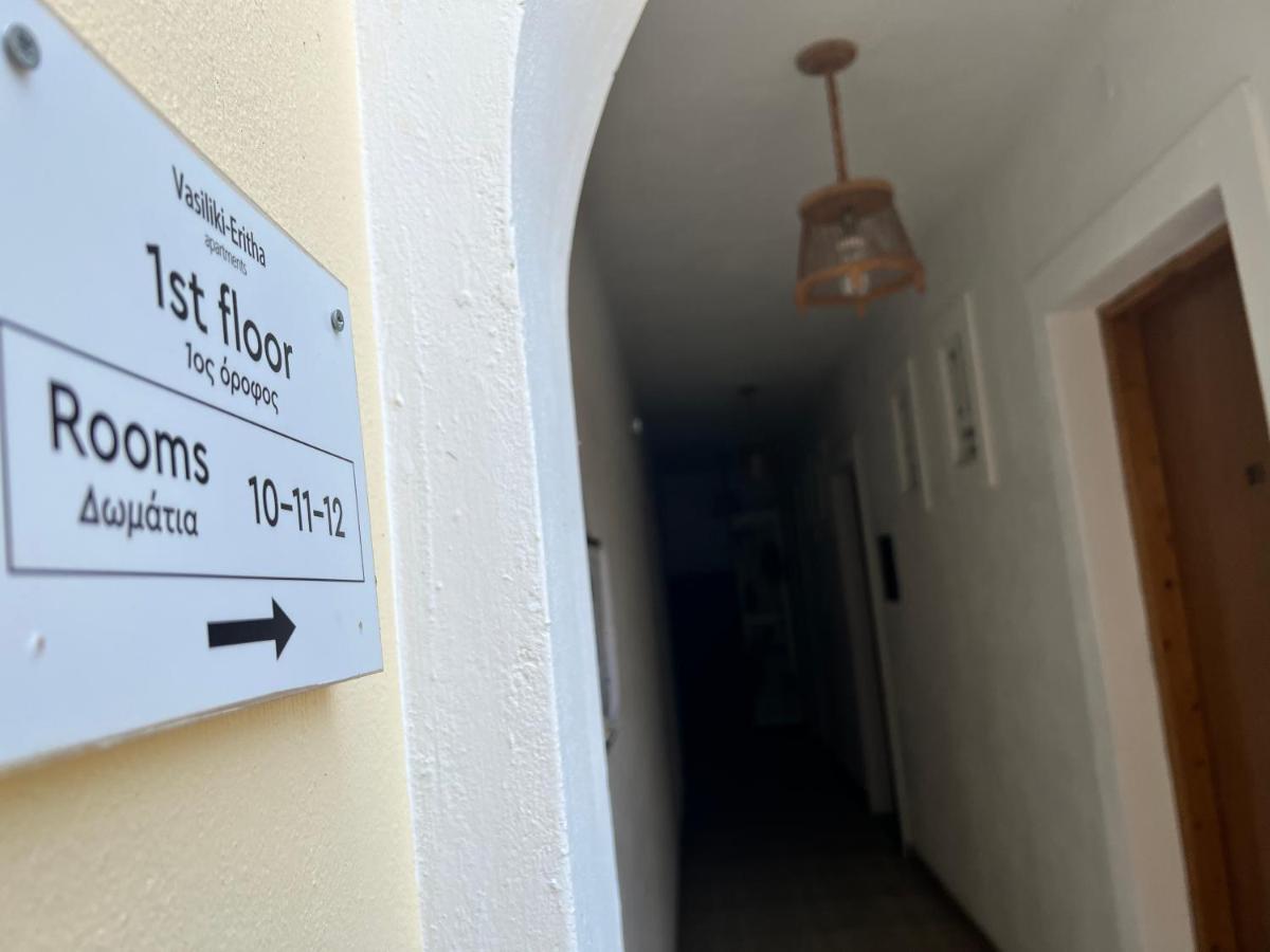 Lákka Vasiliki Apartments מראה חיצוני תמונה