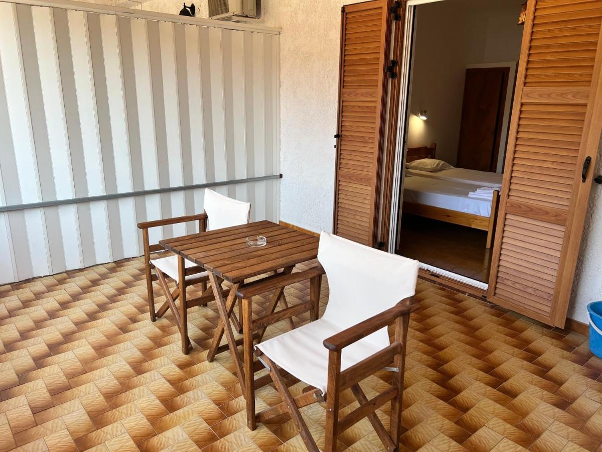 Lákka Vasiliki Apartments מראה חיצוני תמונה